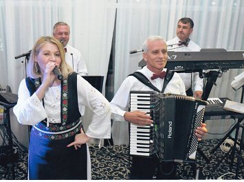 Formatia Meridian din Ploiesti Nunta Ploiesti